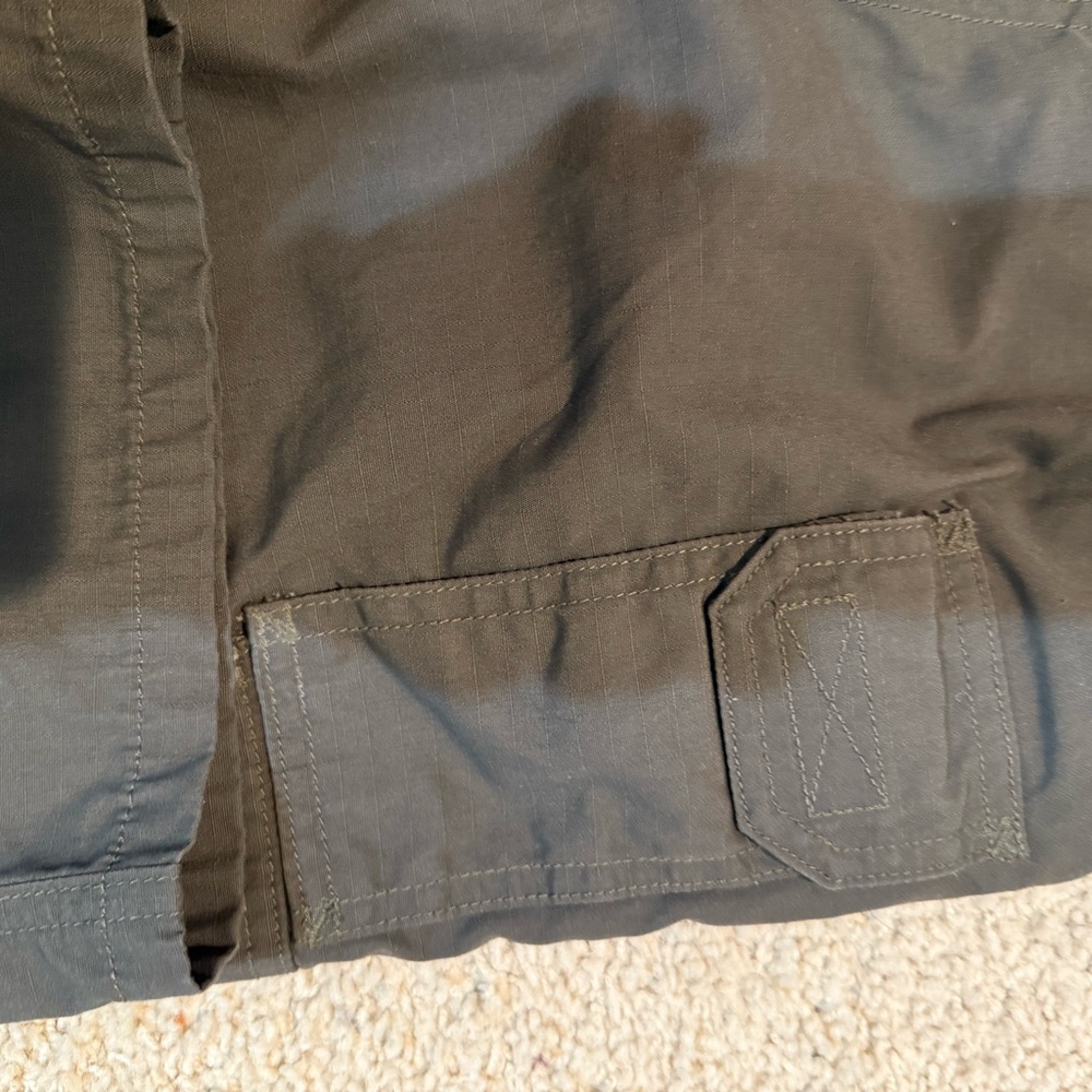 5.11 Tactical Dark olive green Pants 32x30 many pockets durable - Picture 11 of 12
